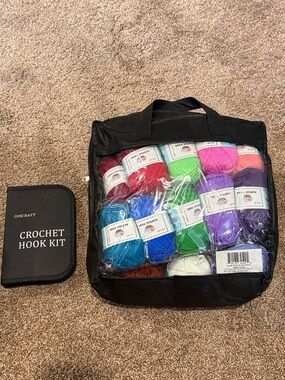 Inscraft Assorted Acrylic Yarn Pack with Crochet Hook Kit - Multi Colors
